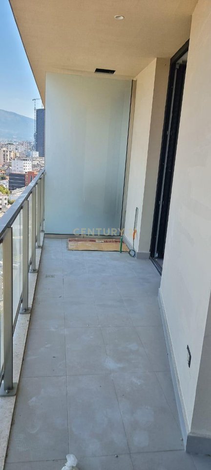 MY SHOP, ROOM FOR RENT