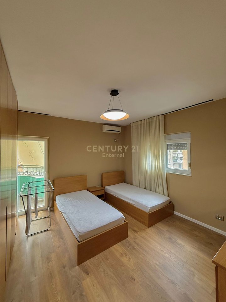 2+1 Apartment for Rent in the Paris Commune, Tirana - 1000€ | 103 m²