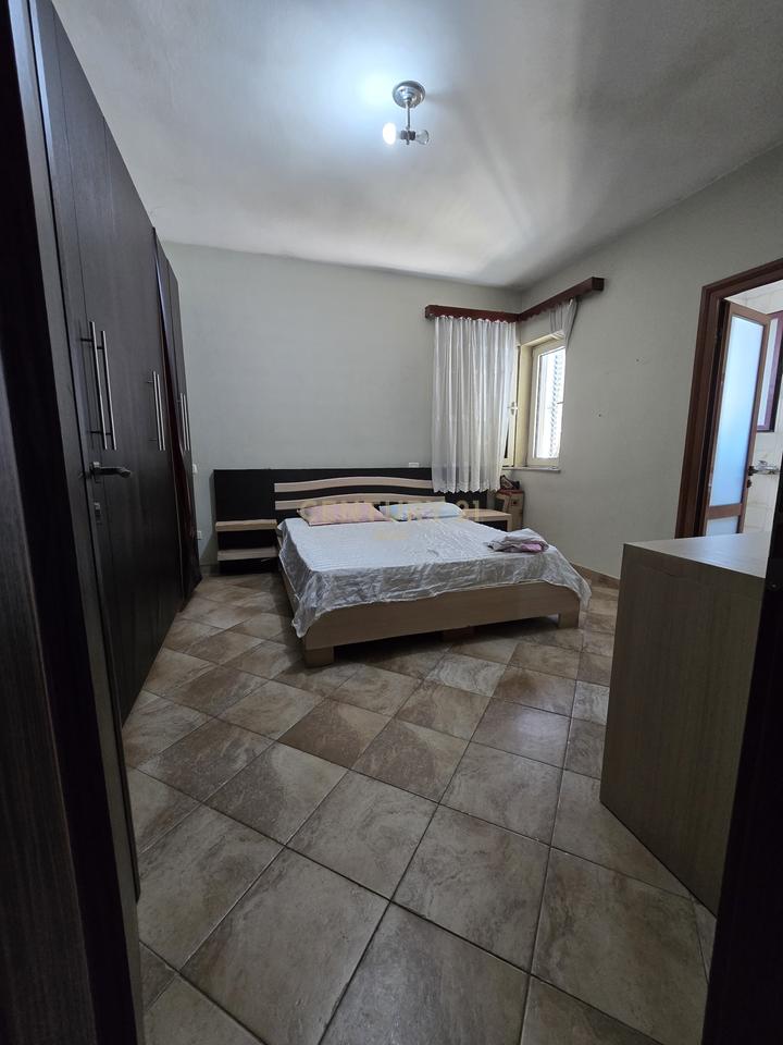 In Affitto Appartamento 2+1+2 a Durrës!