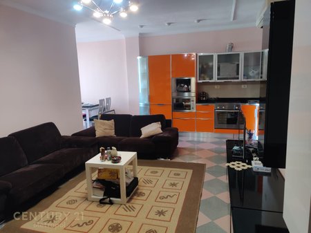 2+1 apartment for rent in a block