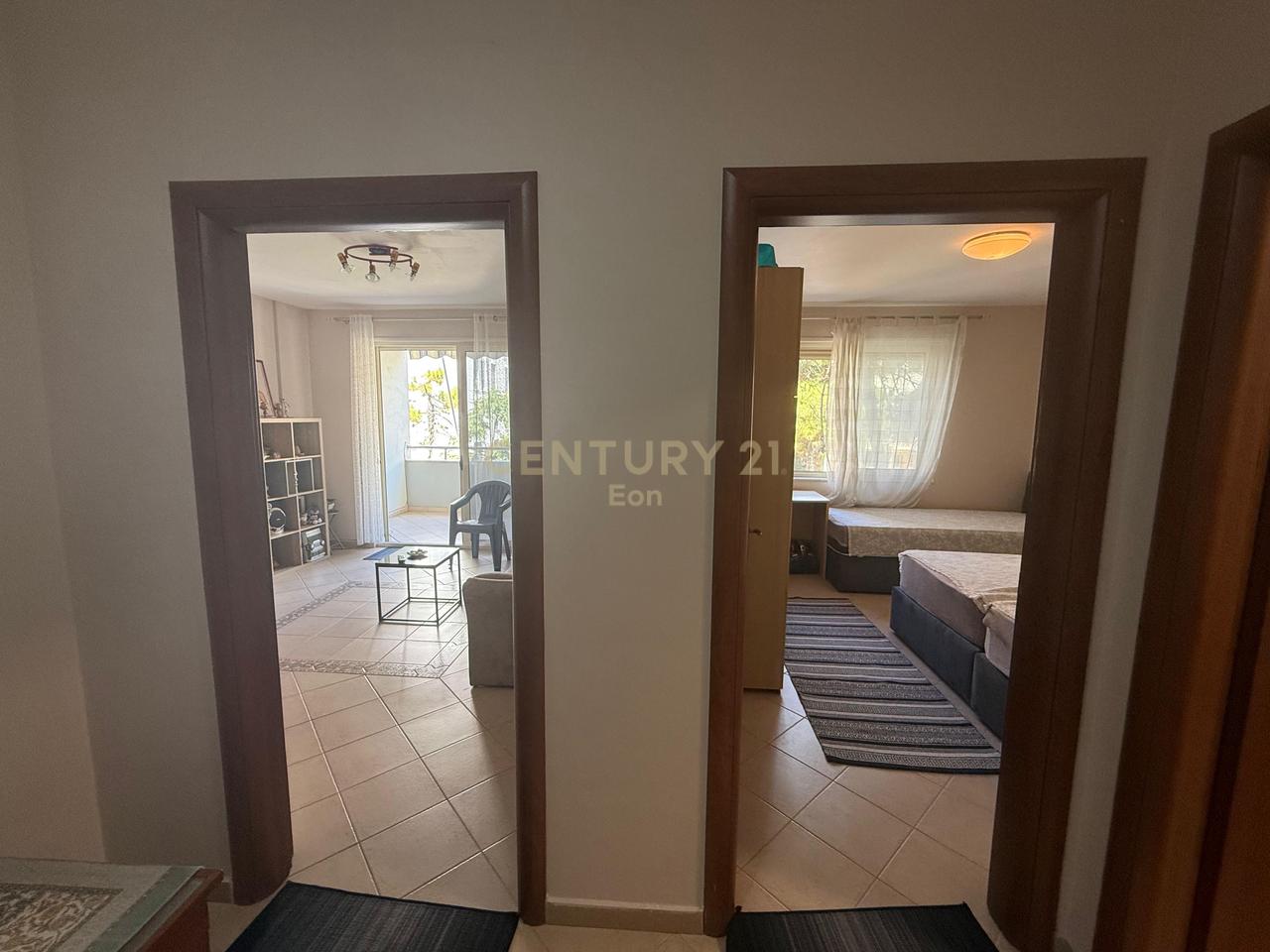 SHITET APARTAMENT 1+1 NE VIJE TE PARE ME SUPER PAMJE NGA DETI, TEK SHKEMBI I KAVAJES !!!