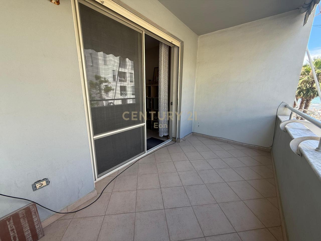 SHITET APARTAMENT 1+1 NE VIJE TE PARE ME SUPER PAMJE NGA DETI, TEK SHKEMBI I KAVAJES !!!