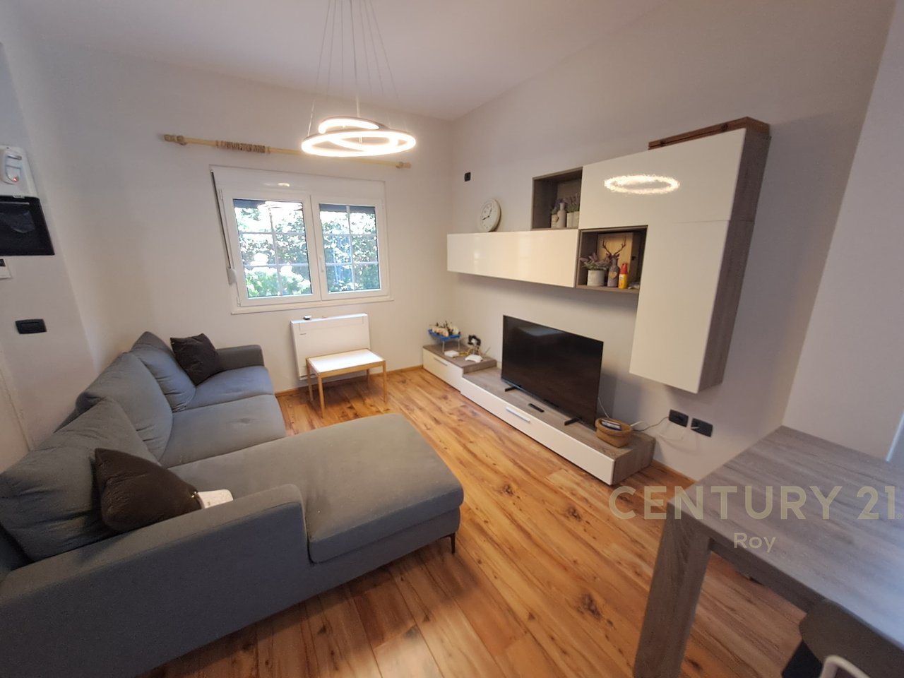 Villa with Pool for Sale in Qerret, Durrës !!