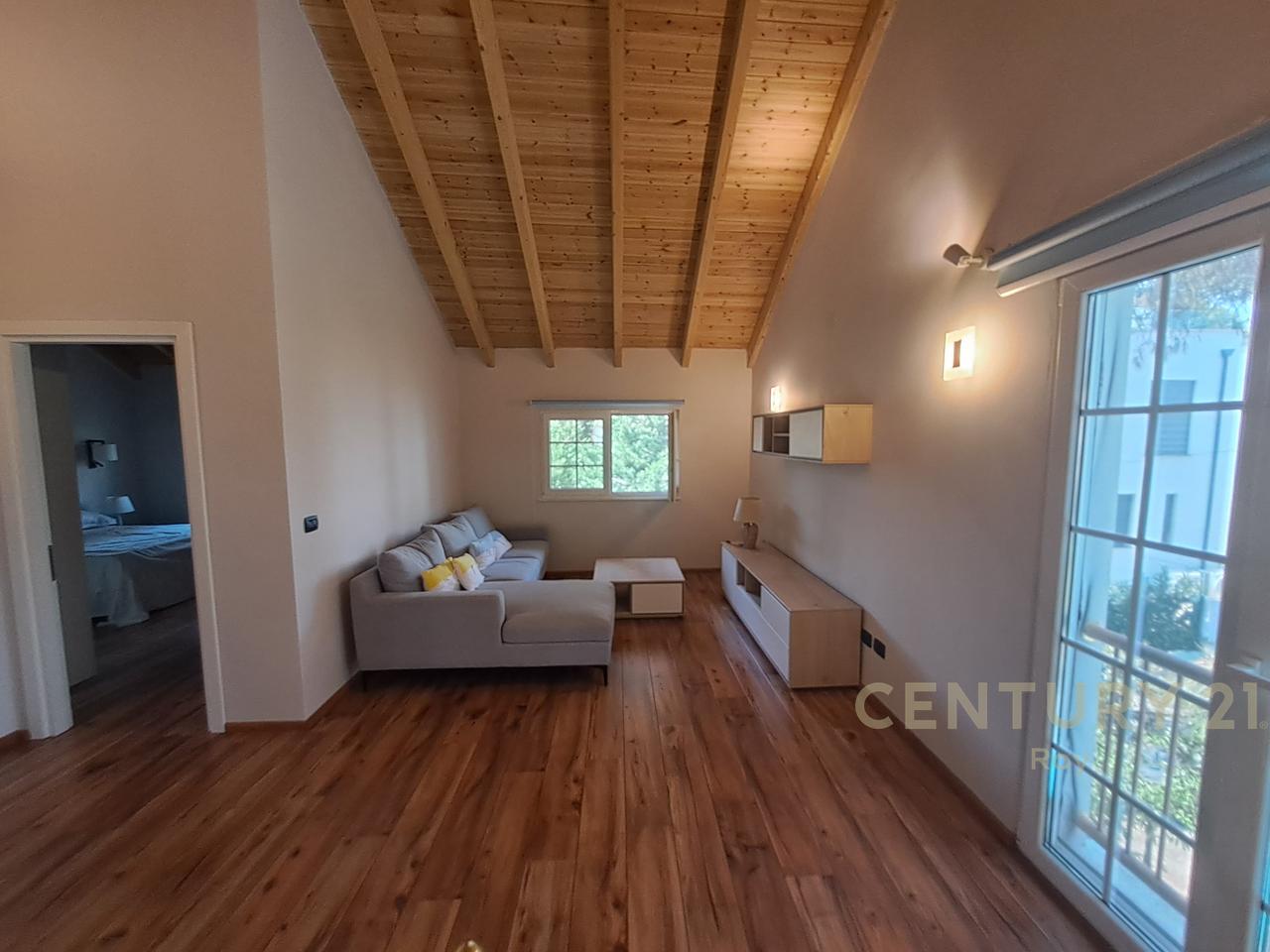 Villa with Pool for Sale in Qerret, Durrës !!