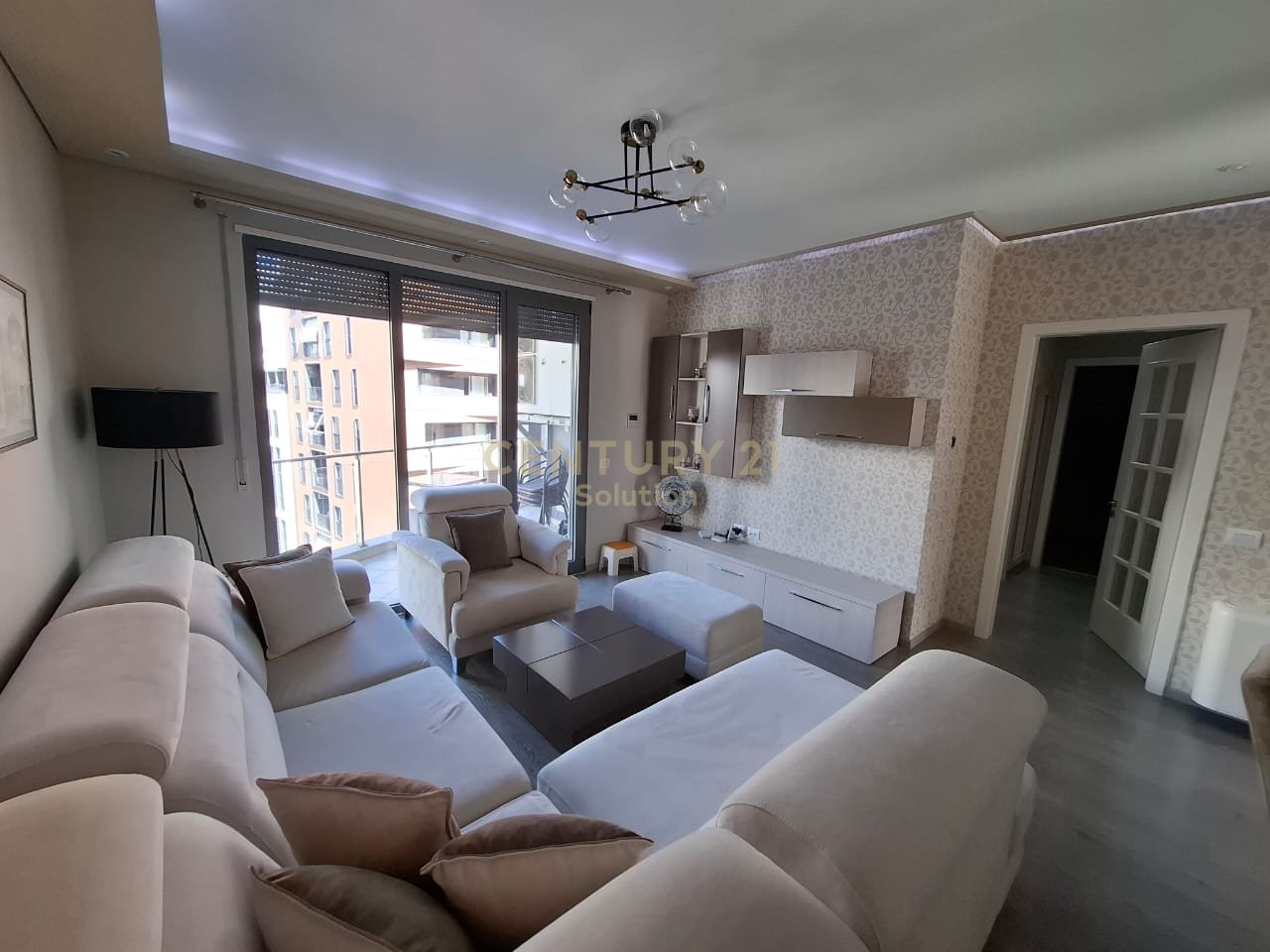 KOSOVAREV STREET, APARTMENT FOR RENT 2+1+2+PARKING PLACE!!
