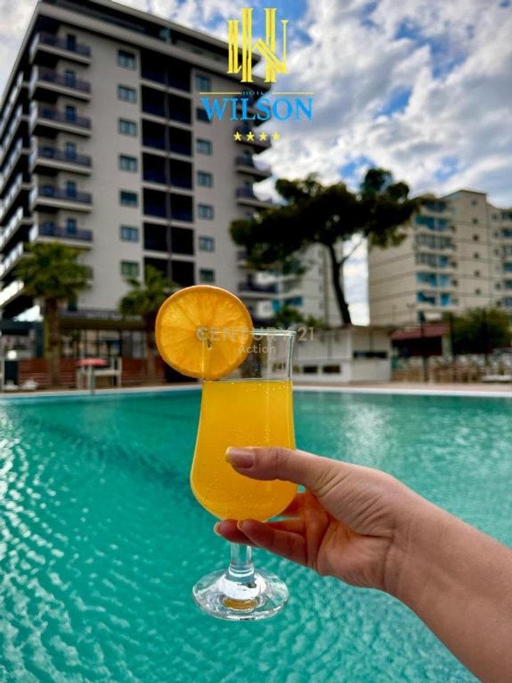 For sale 2+1+2 apartment with sea view, near Hotel Wilson, Shengjin.