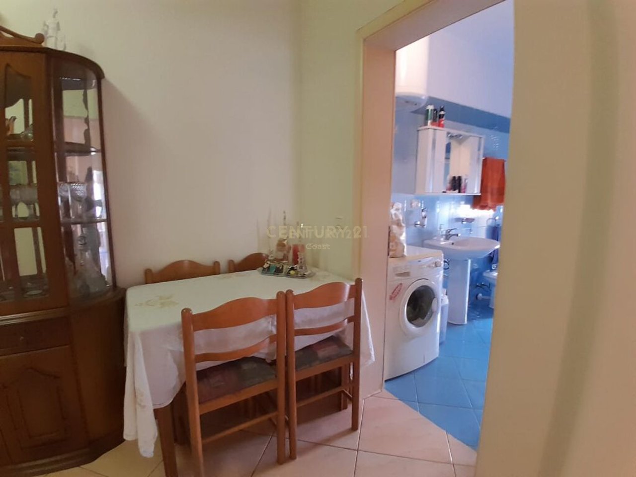 FOR RENT 2+1+2 APARTMENT ON ISMAIL QEMALI BOULEVARD, VLORE