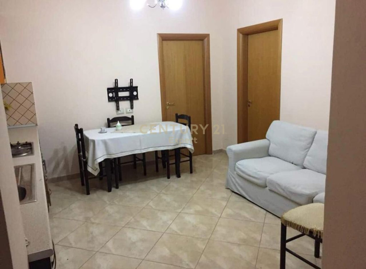 APPARTAMENTO 2+1 IN VENDITA A VLORE