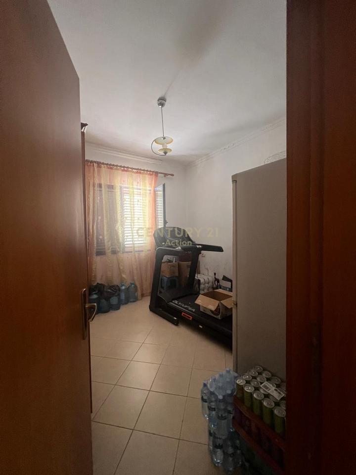 Attico in vendita al 5° piano di Mali i Robit!
