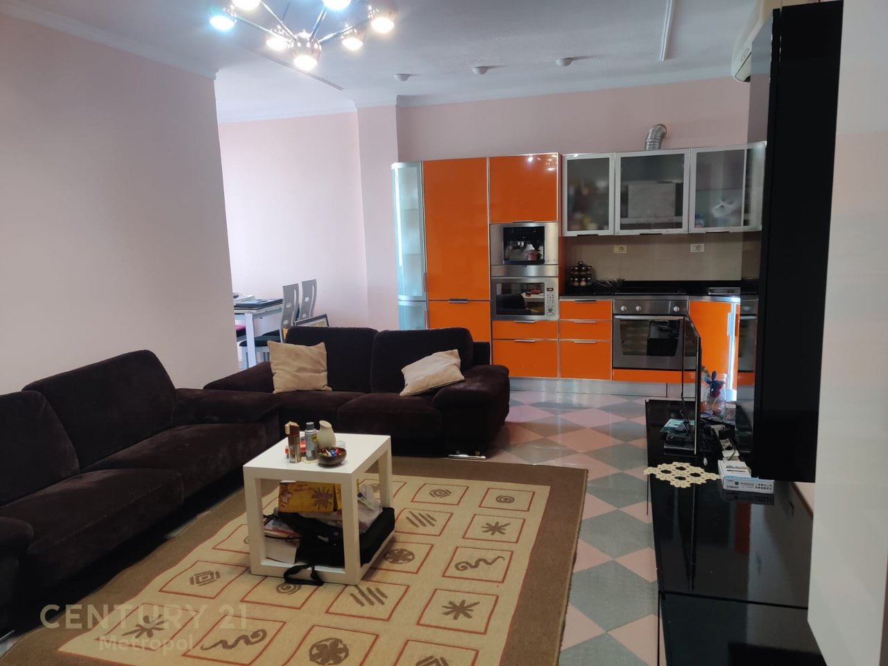 Appartamento 2+1 in affitto in un condominio