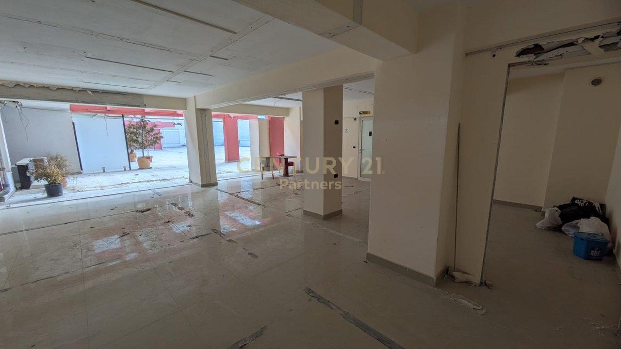 SPACE FOR SALE FOR 2+1 APARTMENT, 2nd FLOOR, KAMZA TURN