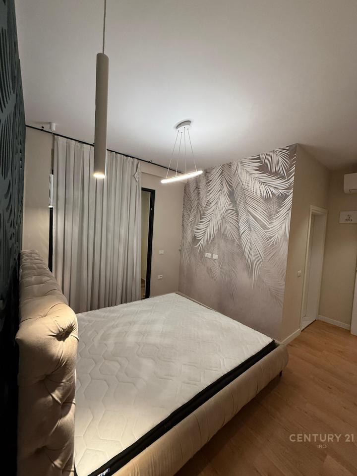 Apartment 2+1+2 for sale in Shkoze!