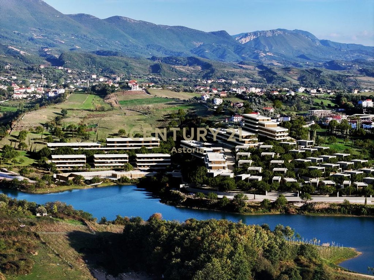 Appartamento 1+1 con veranda e vista lago nella residenza Farka Lake Front.