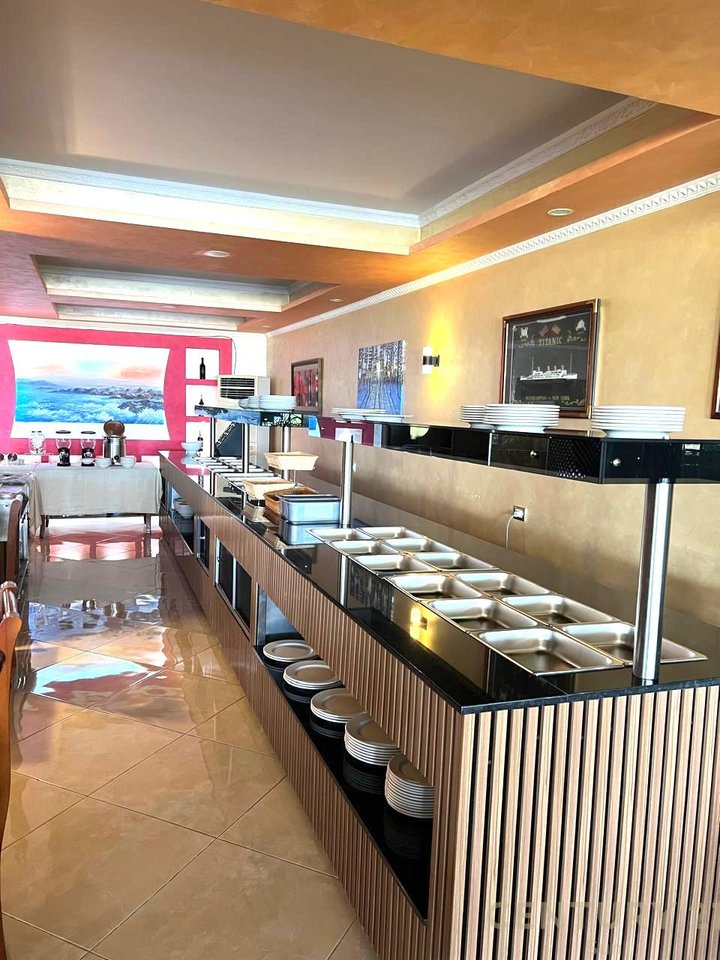 EXCLUSIVE - HOTEL FOR SALE ON THE FIRST LINE IN SHENGJIN