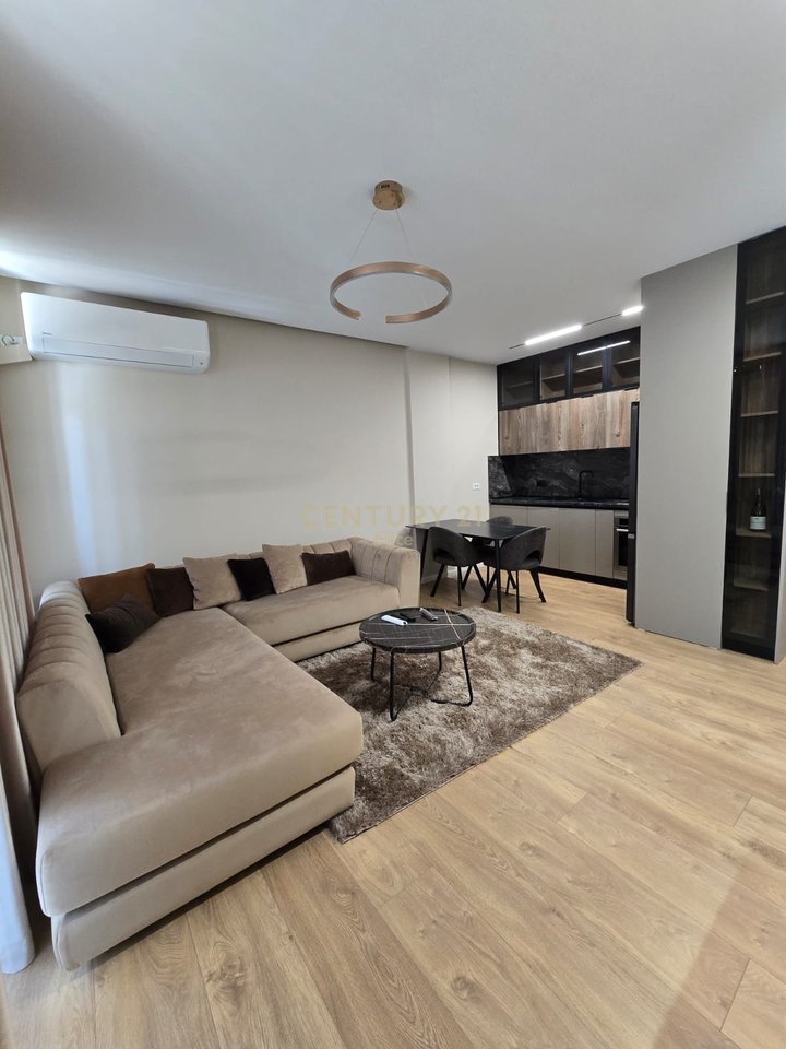 Qira, Apartament 1+1, Ish Stacioni i Trenit