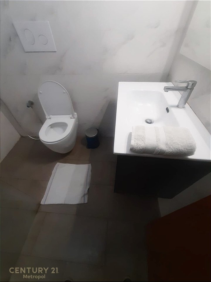 Private House 3+1 for Rent, Zogu 1 Boulevard