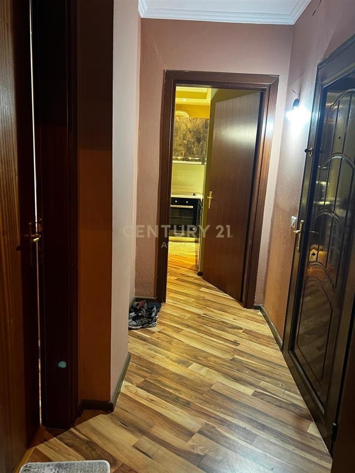 Apartment 1+1 + Warehouse For Sale in Golem, Durrës - €88,000 | 72m²