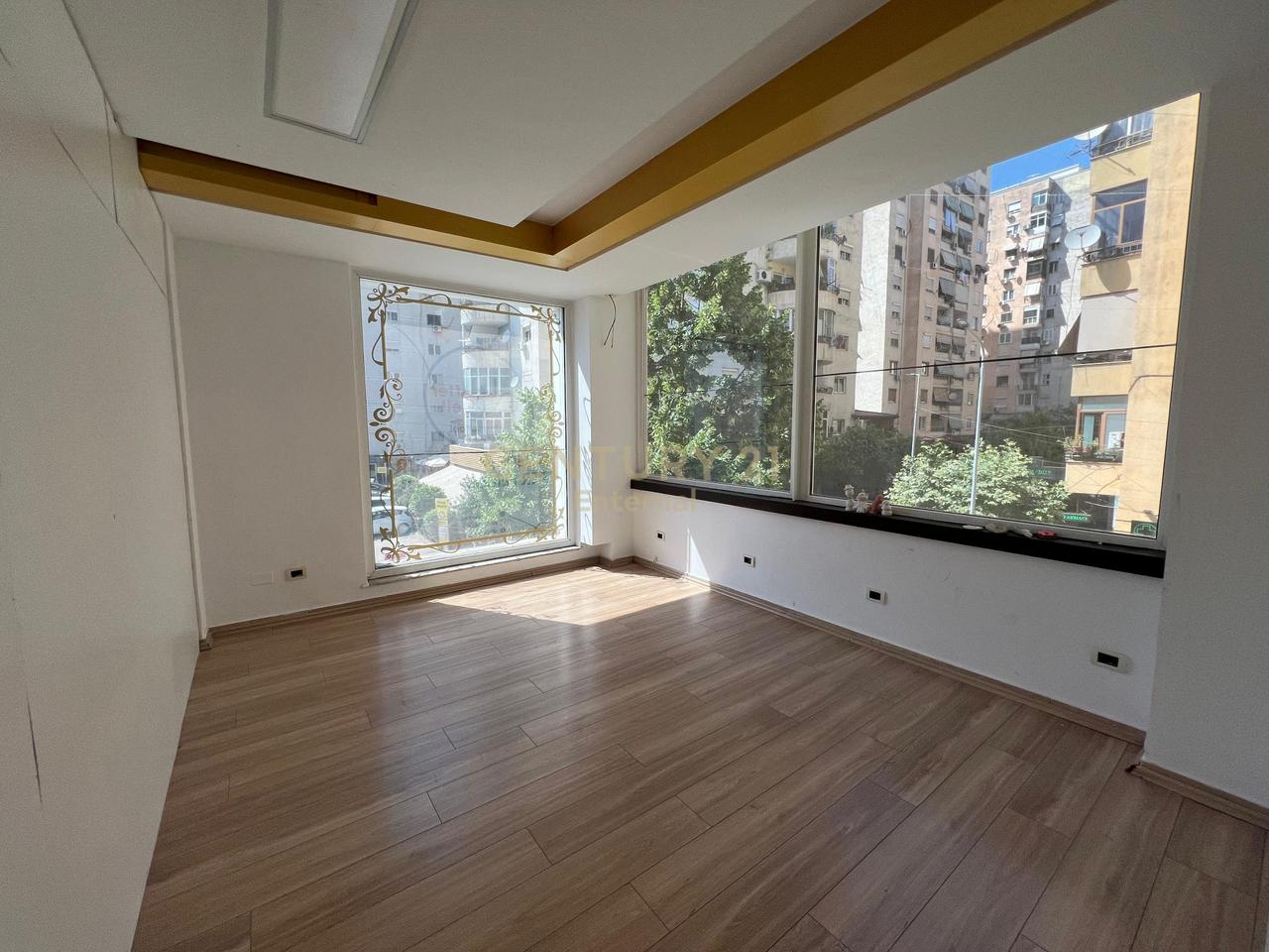 Office Space for Rent in the Municipality of Paris