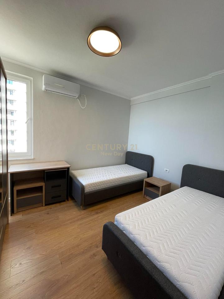Appartamento con 2+1+2 camere da letto in affitto a Volga!