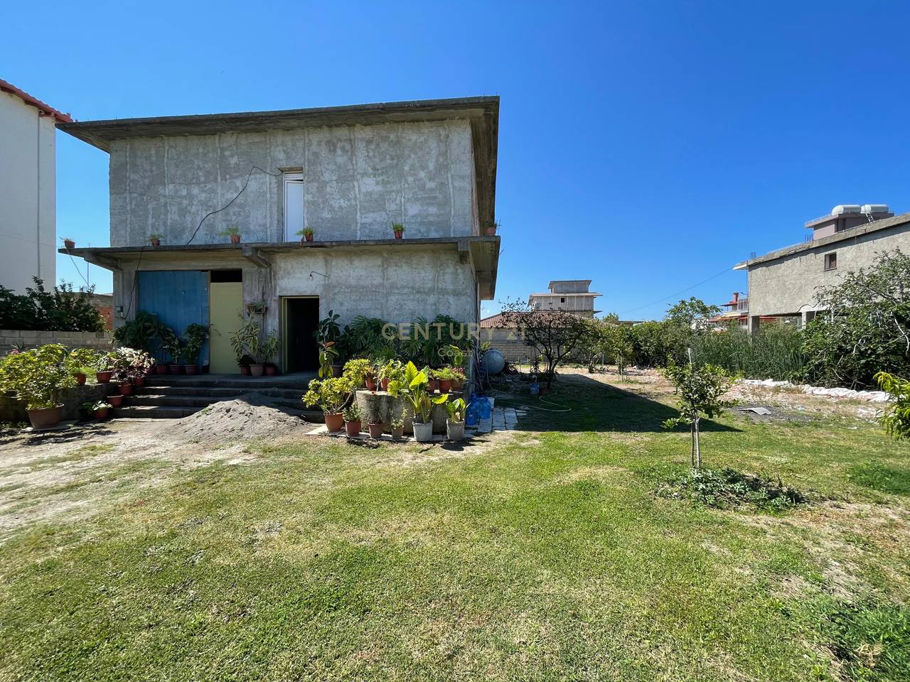 2-STOREY VILLA FOR SALE IN VLORA, NEAR "XHYHERI" SCHOOL!!