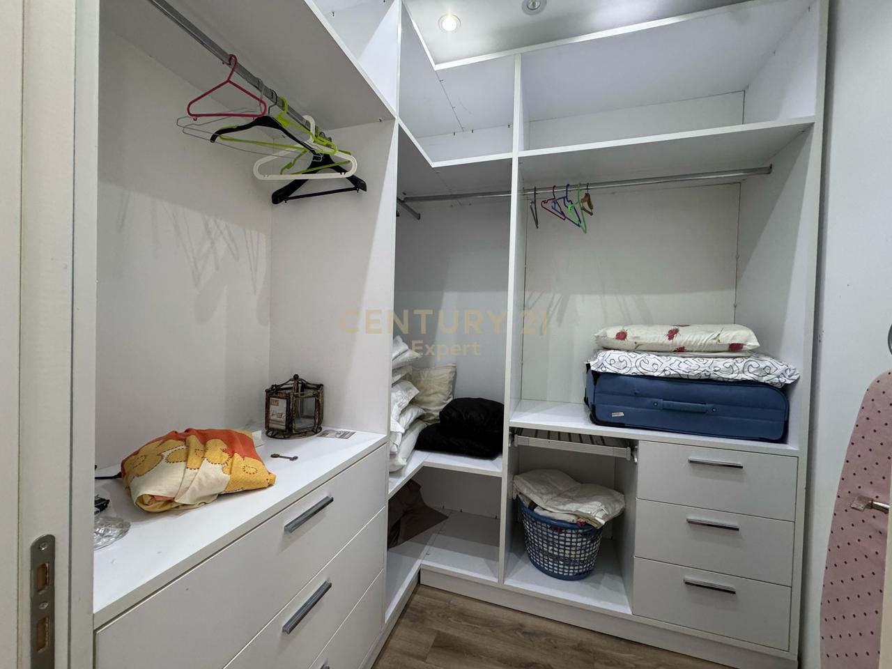 2+1 Apartment for Sale in Linza, Tirana!