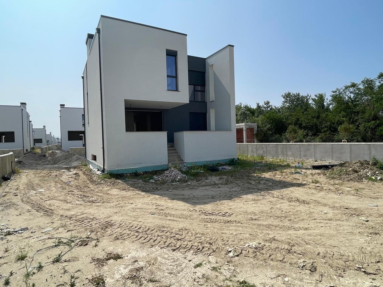 VILLA IN VENDITA NEL COMPLESSO "Turquoise Marina"!