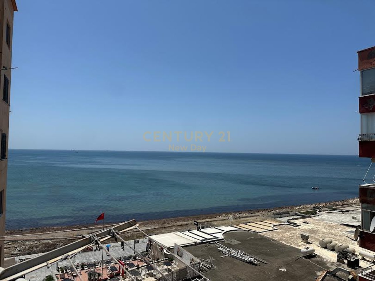 2+1 FOR SALE SEA VIEW ON THE VOLGA