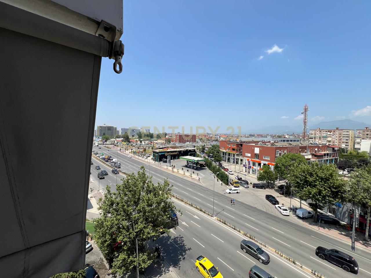 Invested 2+1 apartment for rent in Lapraka, Tirana - €750 | 94.7 m²