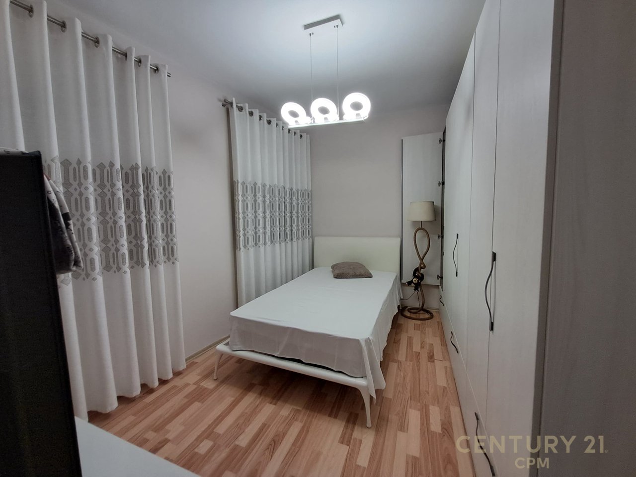 Luxury apartment 2+1+2 for rent in Rosman palace, Ali Demi