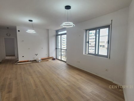 ?️ 2+1 apartment for sale in Paris Municipality – top floor, new building with elevator