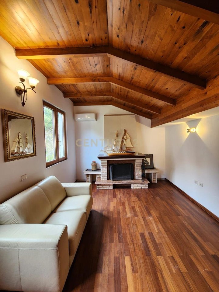 Super Villa for Rent at Vila e Zogut, Durrës With Sea View!