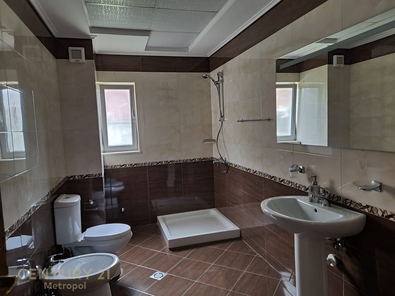 VILLA FOR RENT NEAR GERMAN VILLAS!