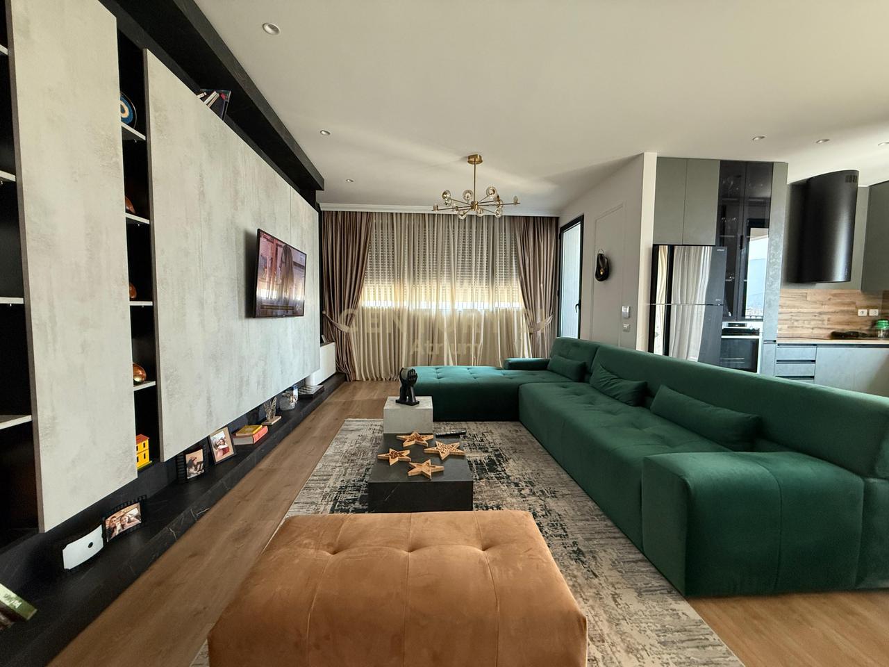 APARTMENT FOR SALE 2+1+2+STORAGE+2 BALCONIES IN ASL COMPLEX!