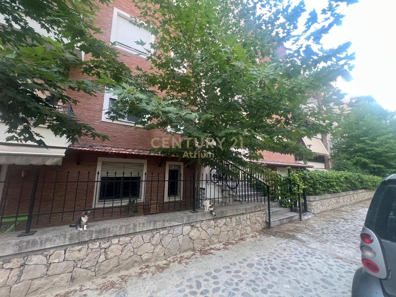 APARTMENT FOR RENT 1+1+PARKING PLACE AT KODRA DIELLIT!