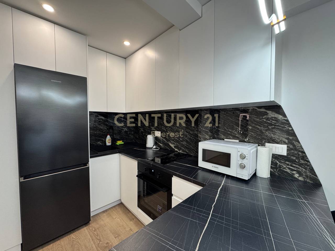 XHAMLLIK, 1+1 APARTMENT FOR RENT