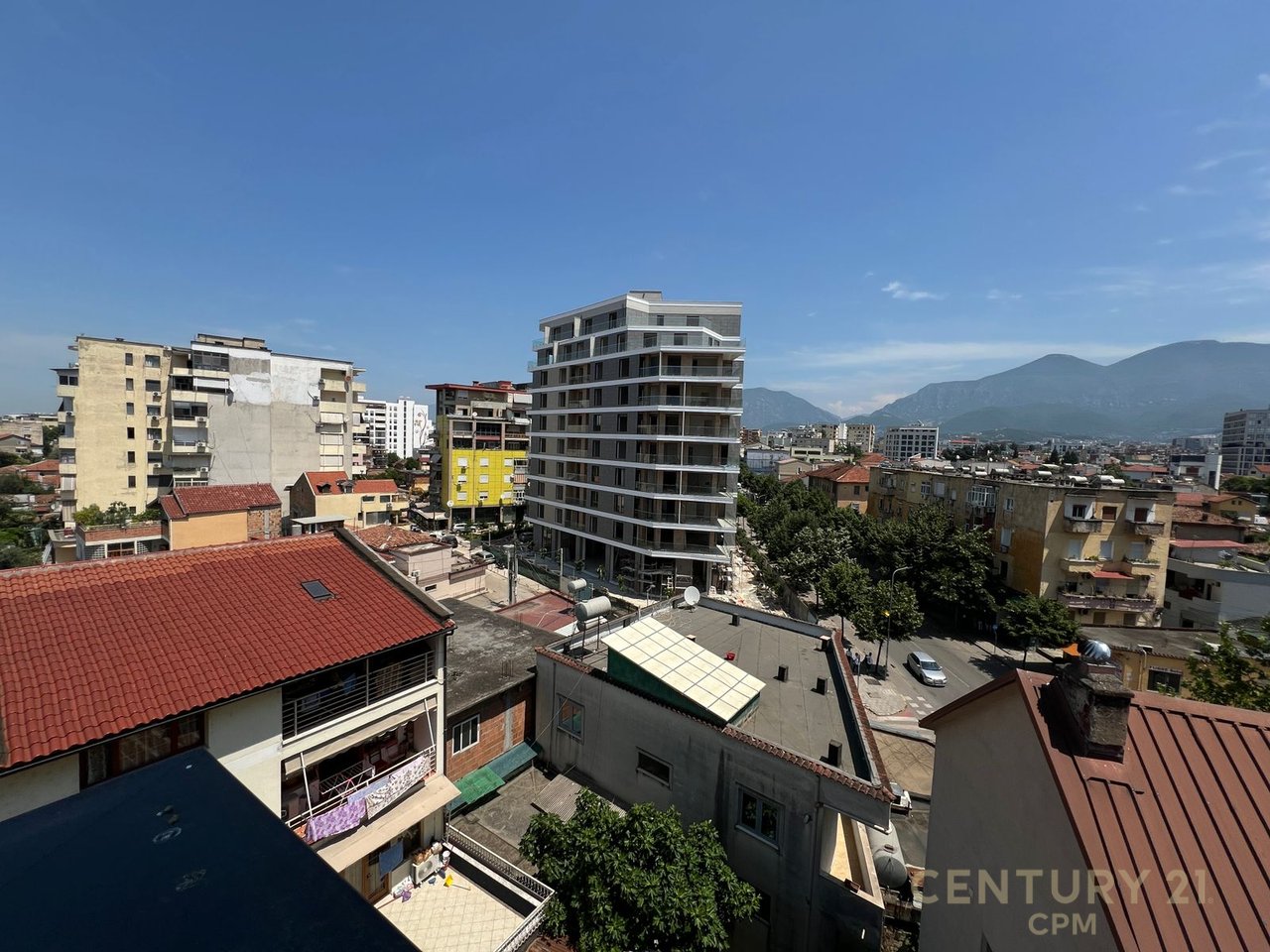 APPARTAMENTO 2+1 CON POSTO AUTO A VILA GOLD!