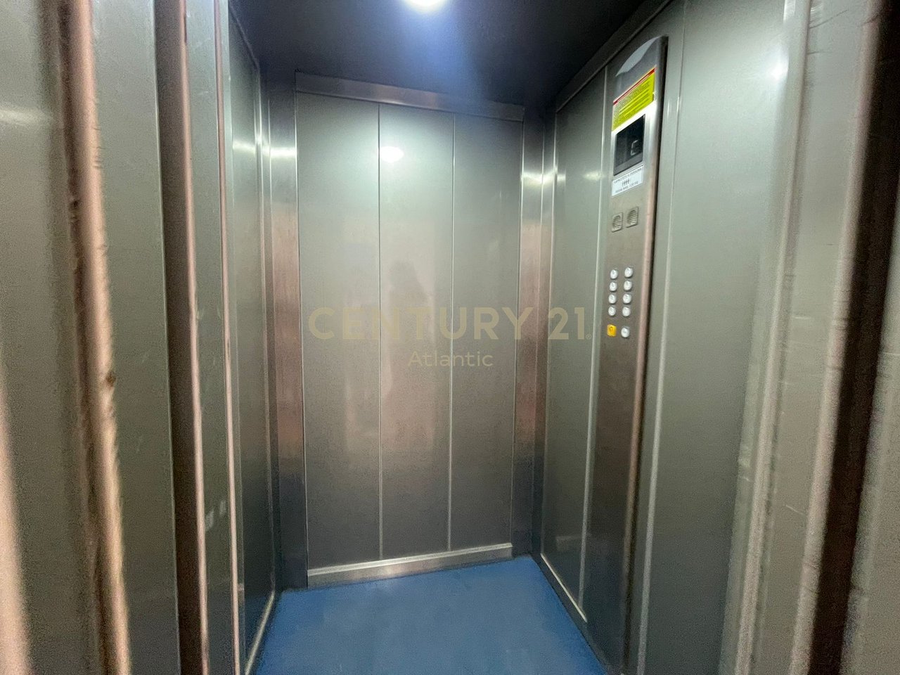 1+1 APARTMENT FOR SALE IN HEKURUDA BEACH!!