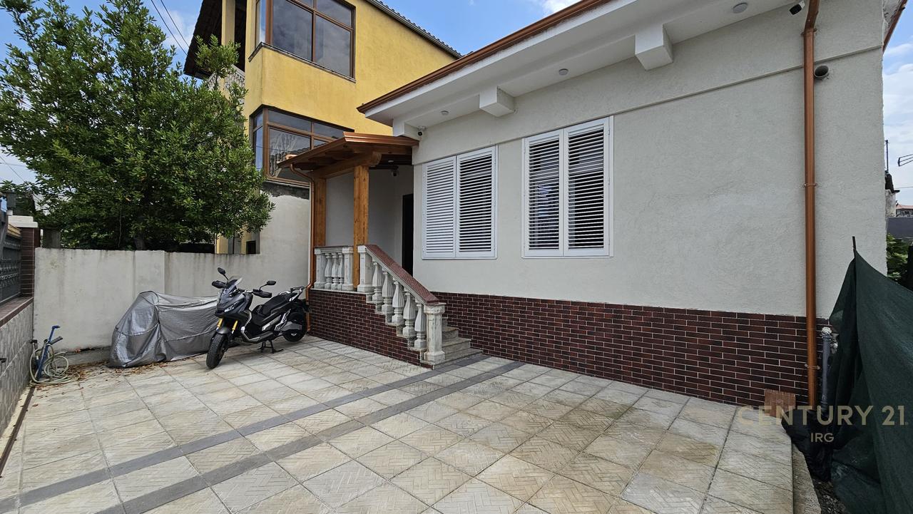 Shitet Vilë tek Kodra e Priftit!