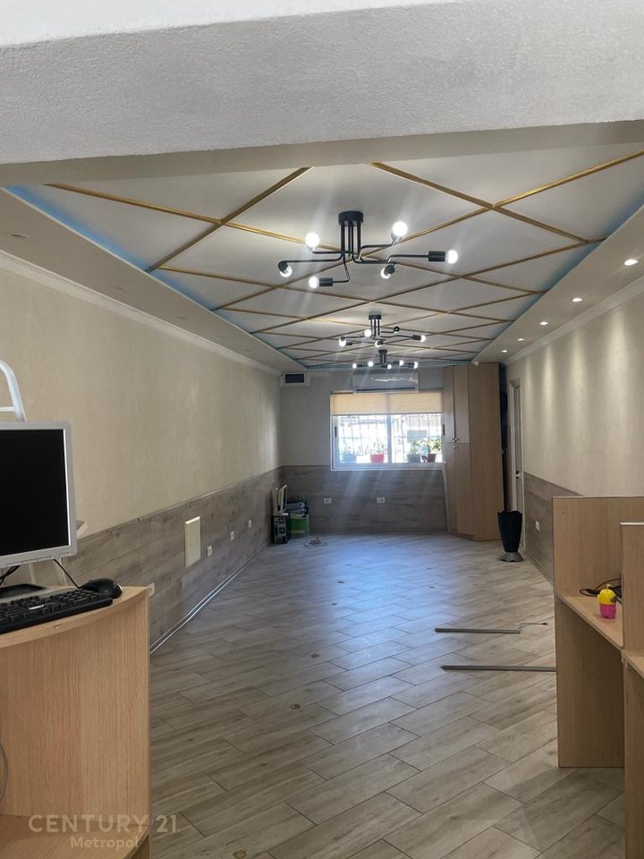 Business unit for sale – near the former last station, New Tirana!