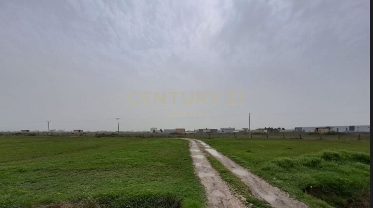 5500m2 LAND FOR SALE IN XHAFZOTAJ!