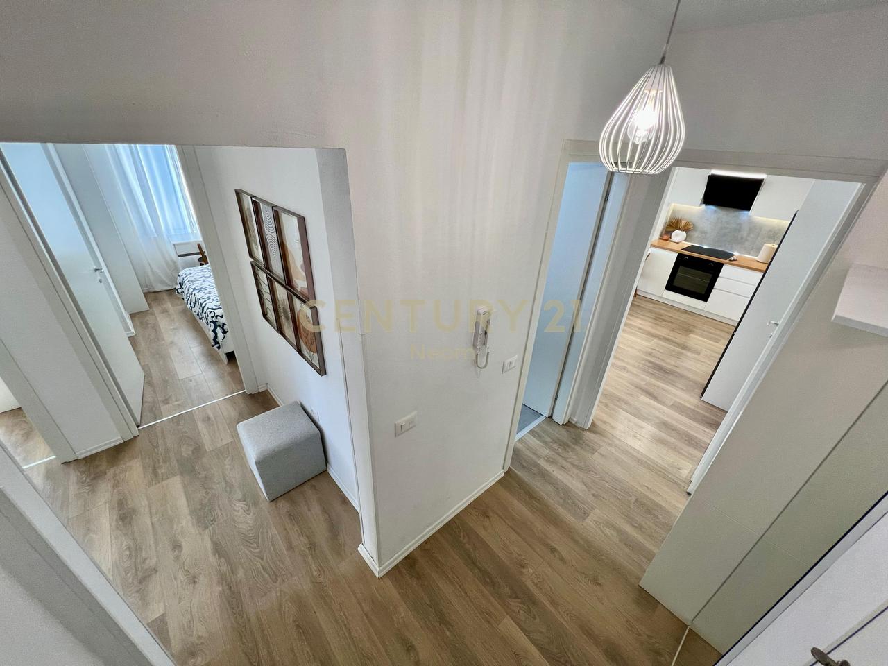 QIRA, APARTAMENT MODERN 2+1+2 te PAZARI RI ‼️