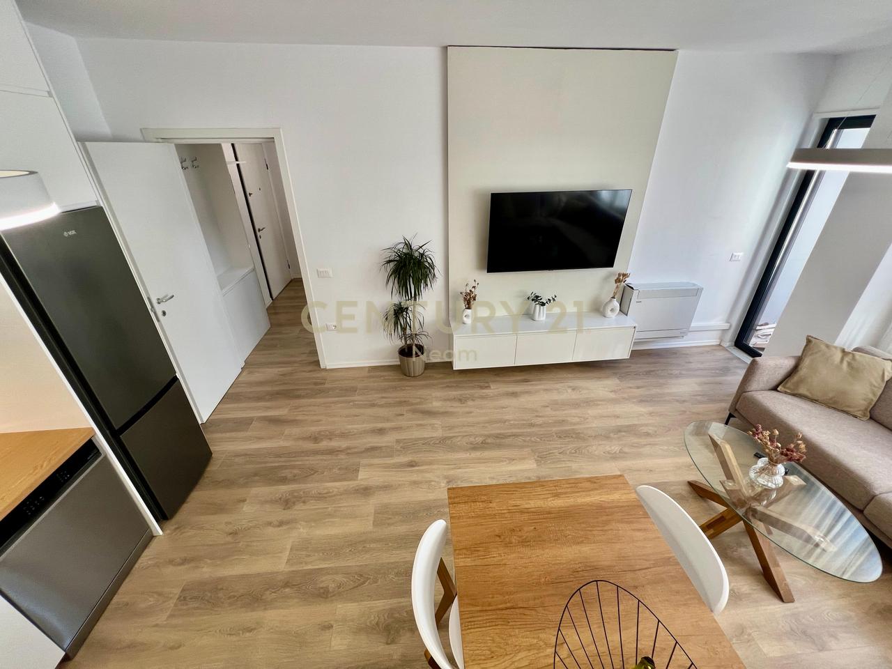QIRA, APARTAMENT MODERN 2+1+2 te PAZARI RI ‼️