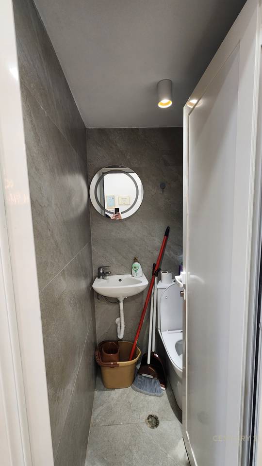 SHITET NJESI SHERBIMI TEK JOENA (21 DHJETORI)!