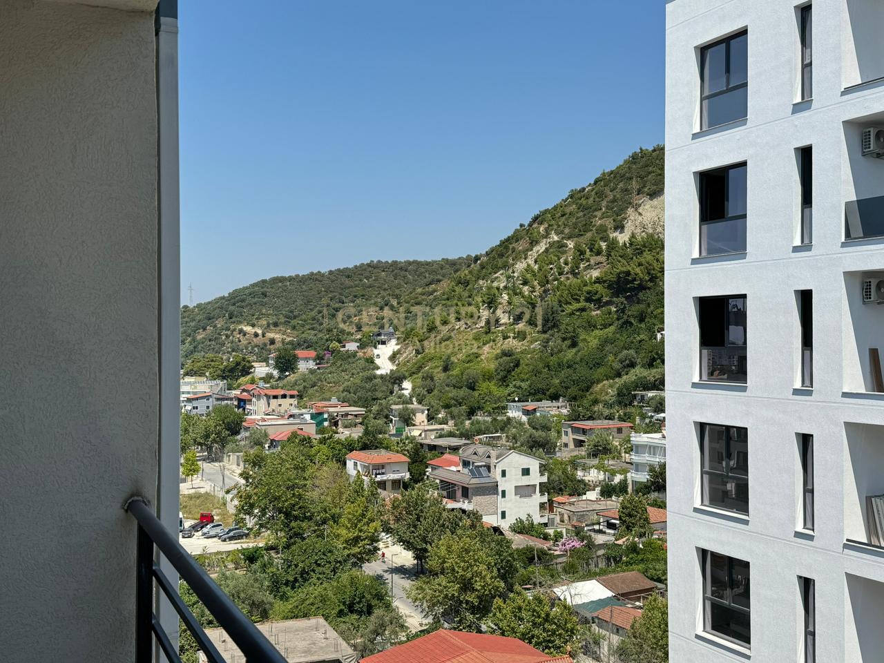 Apartament Garsoniere për Shitje në Lungomare