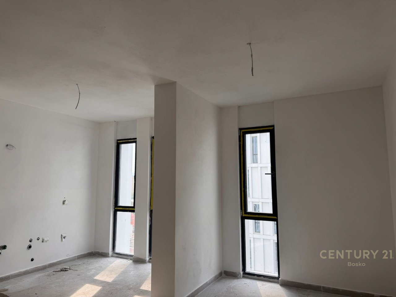 Office for Rent in Zogu i Zi, Tirana!