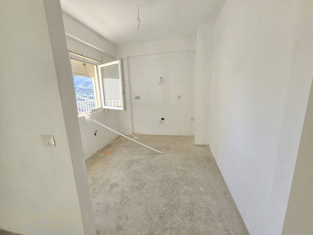 FOR SALE 2+1+2 APARTMENT IN THE BOTANICAL GARDEN!
