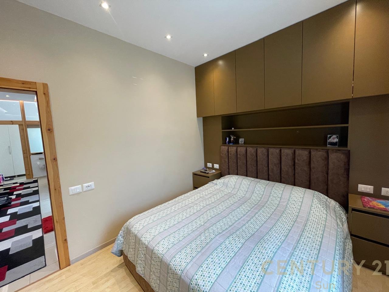 VILLA FOR RENT NEAR THE AMERICAN VILLAS COMPLEX!