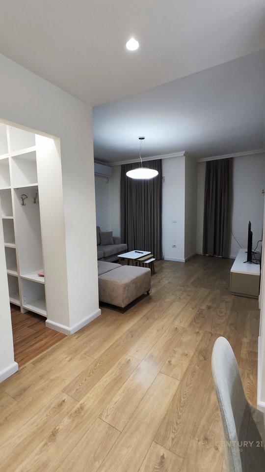2 Apartamente 1+1 ne Komune te Parisit!