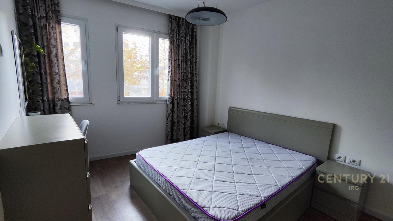 2 Apartamente 1+1 ne Komune te Parisit!