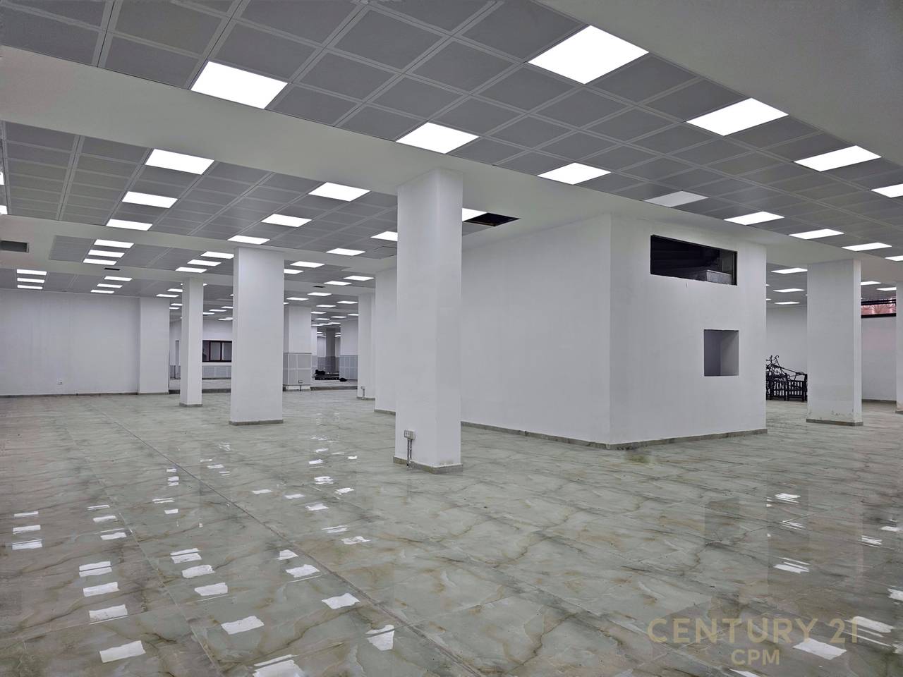 Environment for rent in Fresk